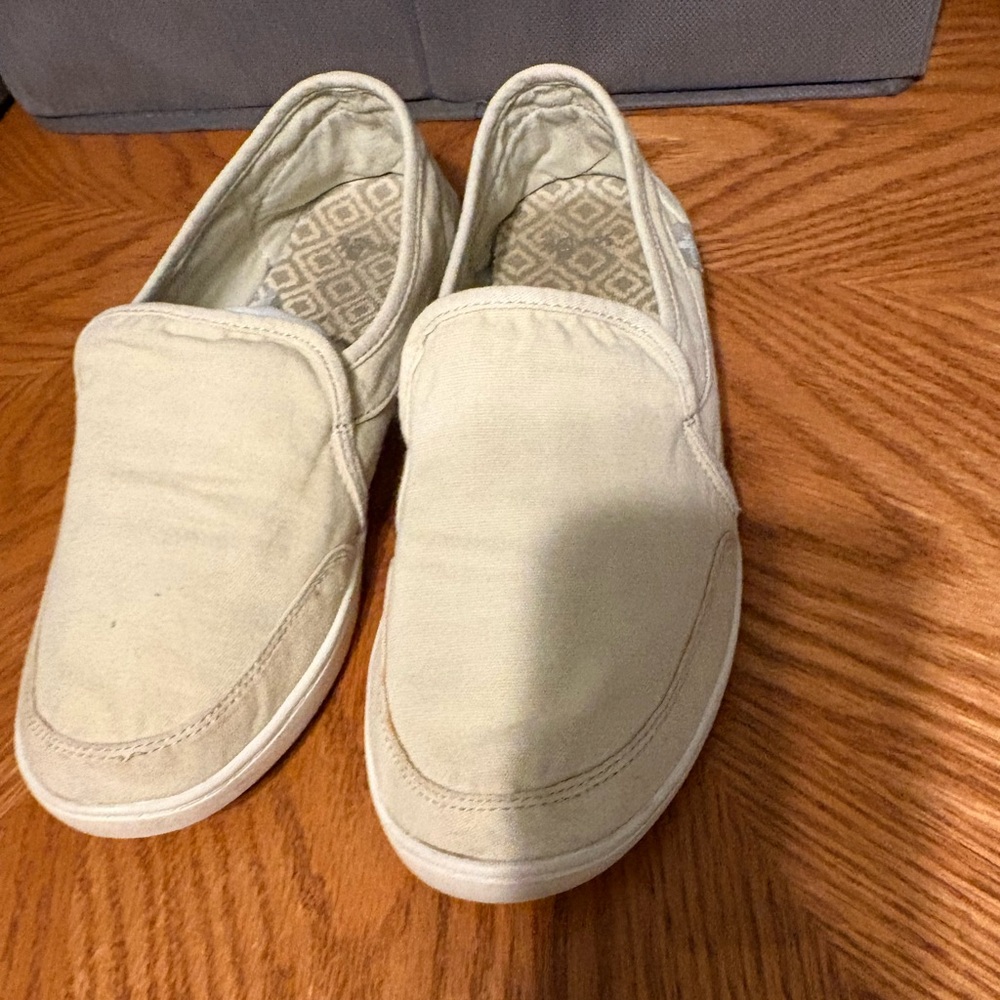 Sanuk Pair o Dice loafer size 7.5